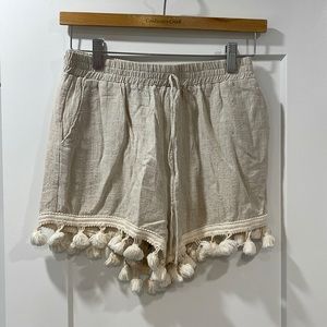 VICI Pom Pom shorts size S